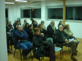 Xerrada dels Mossos d'Esquadra al Centre C&iacute;vic de Gav&agrave; Mar (10 de desembre de 2008)
